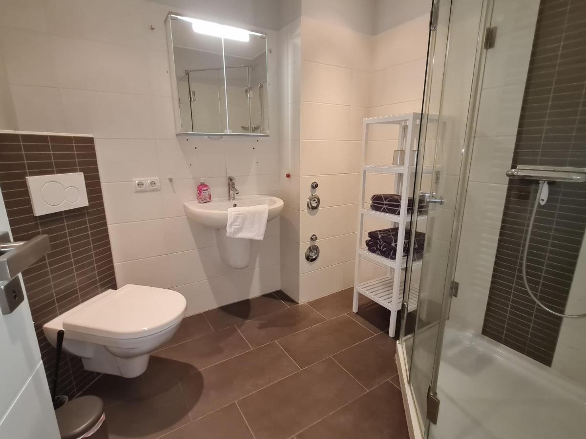 Wohnung Fleethoern - Zentral, Ruhig, Mit Parkplatz Und Balkon Κίελο Εξωτερικό φωτογραφία